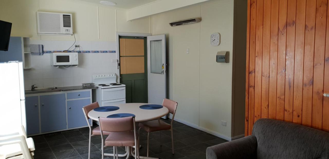 Modra'S Apartments Tumby Bay Esterno foto
