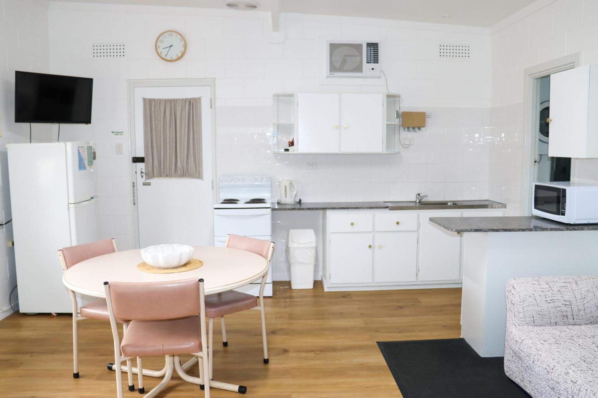 Modra'S Apartments Tumby Bay Esterno foto