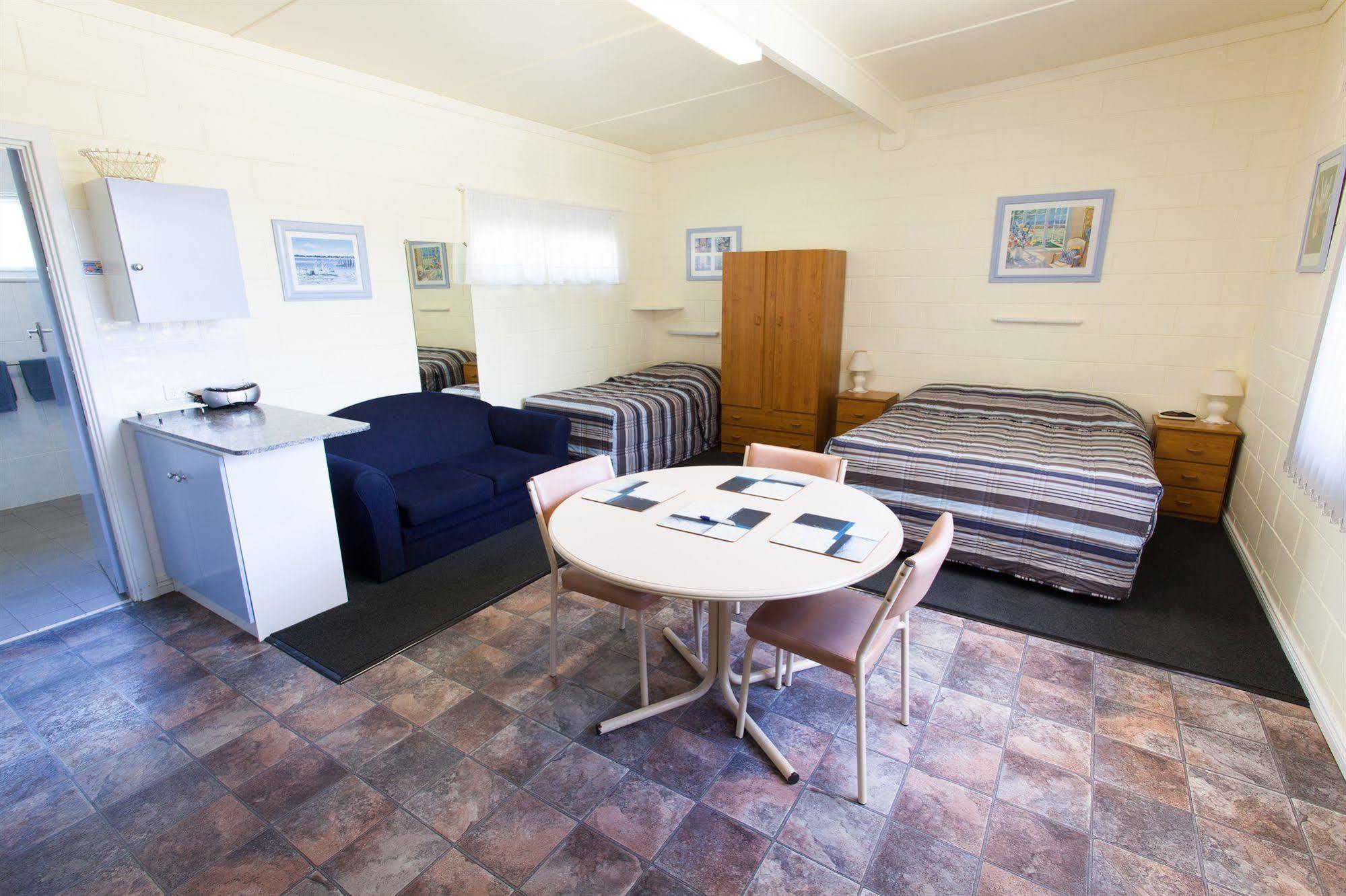 Modra'S Apartments Tumby Bay Esterno foto